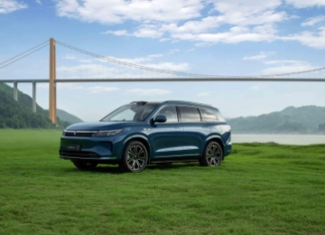 智能驾控再升级，问界新M7 Ultra开启智能出行新篇章