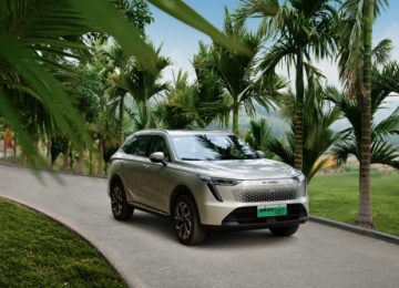 实力守护出行，你离安全车生活只差一辆哈弗枭龙MAX