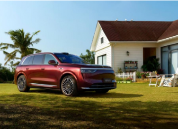 从破圈到现象级！问界M8小订7万台，4月上市重塑高端SUV市场规则