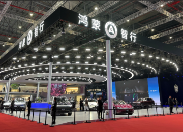 三大权威认证+车展爆款！问界M9 2025款重新定义中国豪华SUV标准